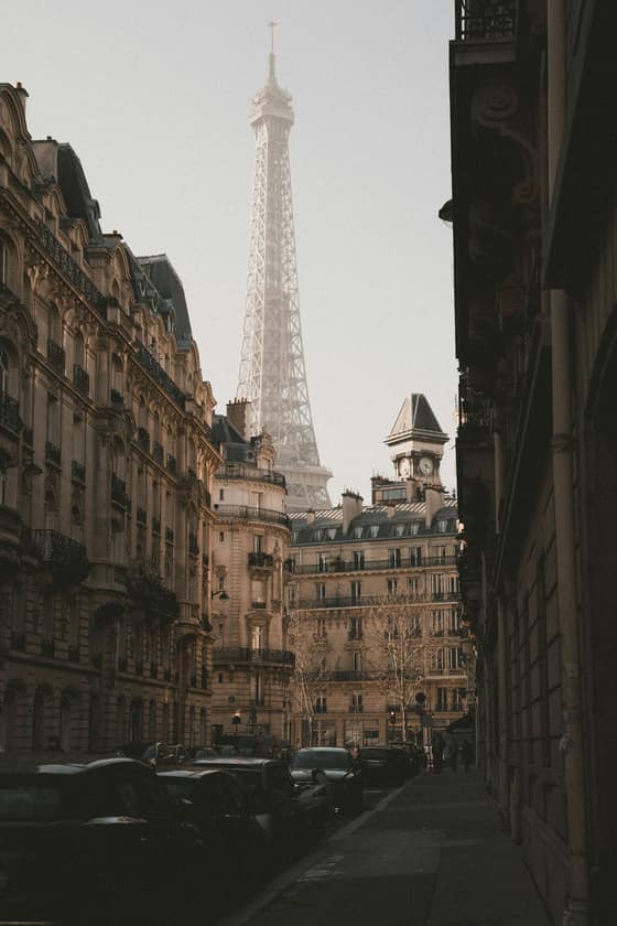 Paris: Eiffel Tower